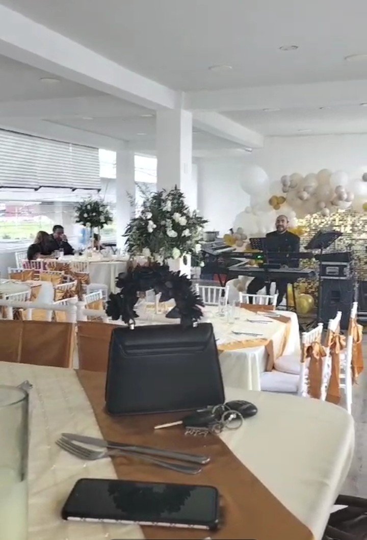 Celebración privada en salón de eventos